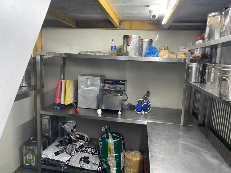 Team Area, srishti-complex-powai Commercial Shop 255 Sq.Ft. In Powai Mumbai 4613594