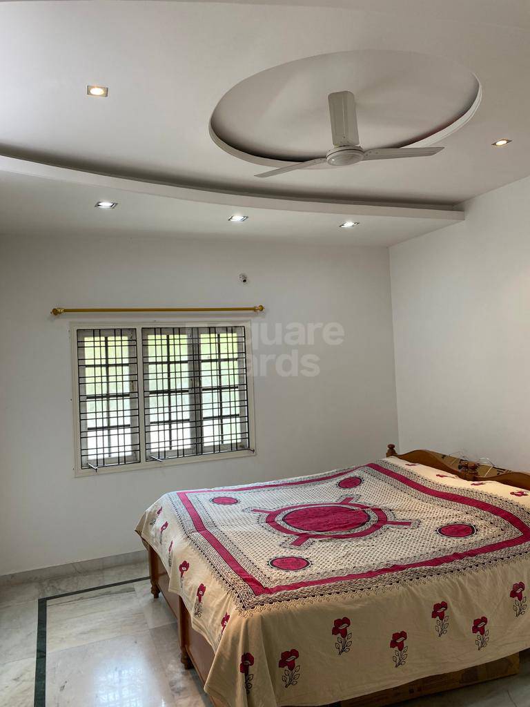 Rental 4 Bedroom 2940 Sq.Ft. Villa in Indu Fortune Fields Villas