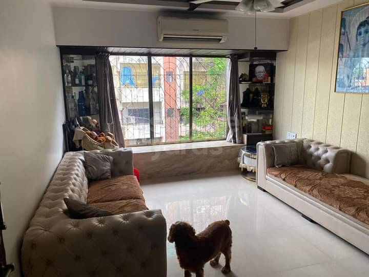 Rental 2 Bedroom 700 Sq.Ft. Apartment in Hemlata Apartment Matunga