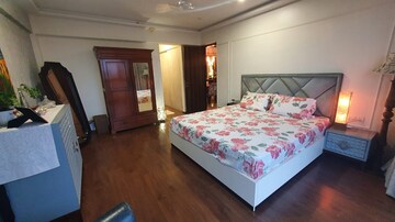 Bedroom in 3.5 BHK Apartment at Adani Western Heights Sky Apartments, Andheri West – for Rent