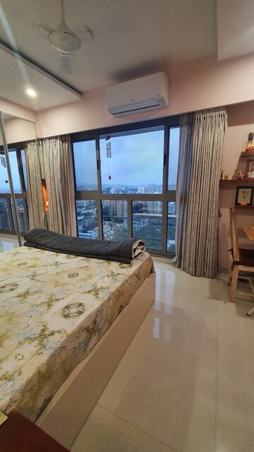Master Bedroom in 3.5 BHK Apartment at Adani Western Heights Sky Apartments, Andheri West – for Rent
