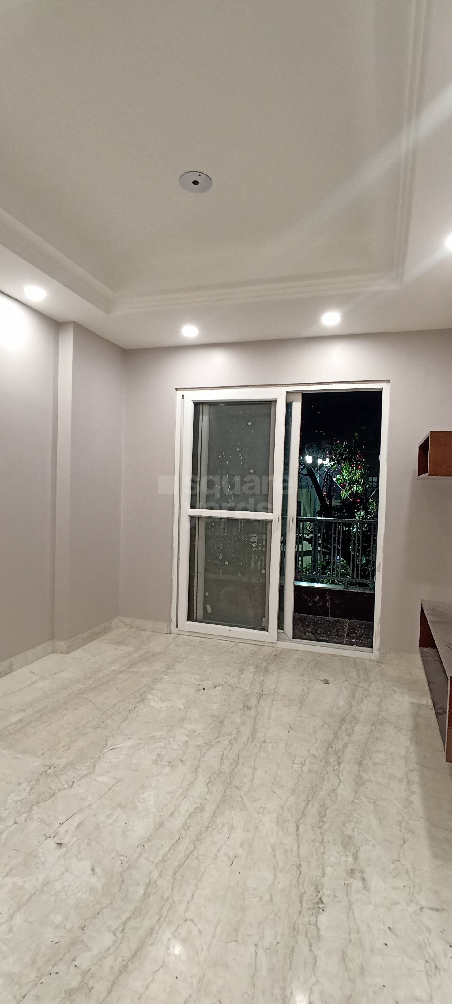 Rental 2 Bedroom 850 Sq.Ft. Apartment in RWA BlockA2 Paschim Vihar