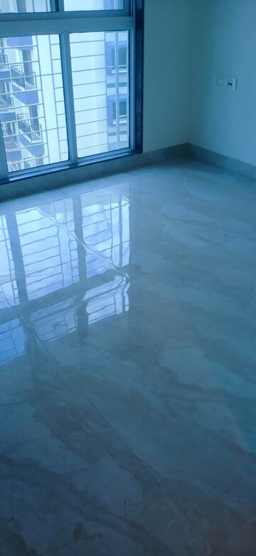 Master Bedroom in 2 BHK Apartment at Andheri West – for Rent