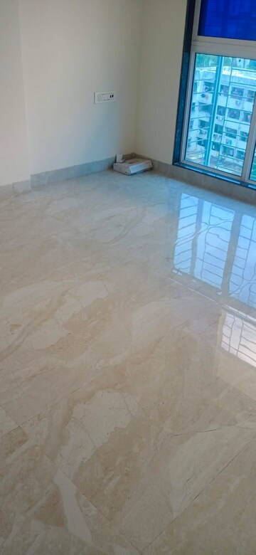 Bedroom in 2 BHK Apartment at Andheri West – for Rent
