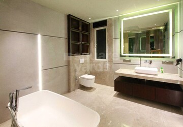 Bedroom in 5 BHK Apartment at Windsor Grande Residences, Andheri West – for Rent