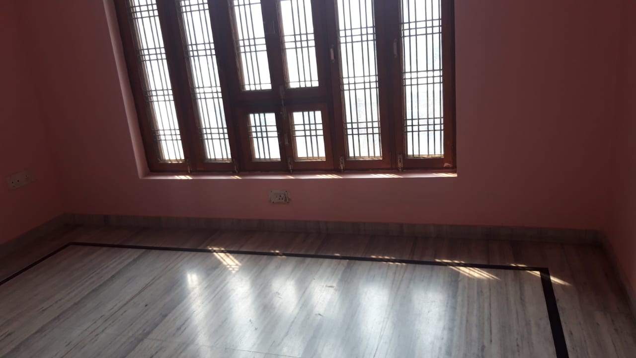 Rental 2 Bedroom 1500 Sq.Ft. Villa in Vishesh Khand, Gomti Nagar