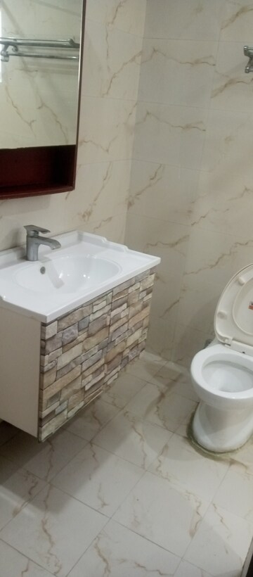 Bathroom in 1 BHK Builder Floor at Greater Kailash I – for Rent