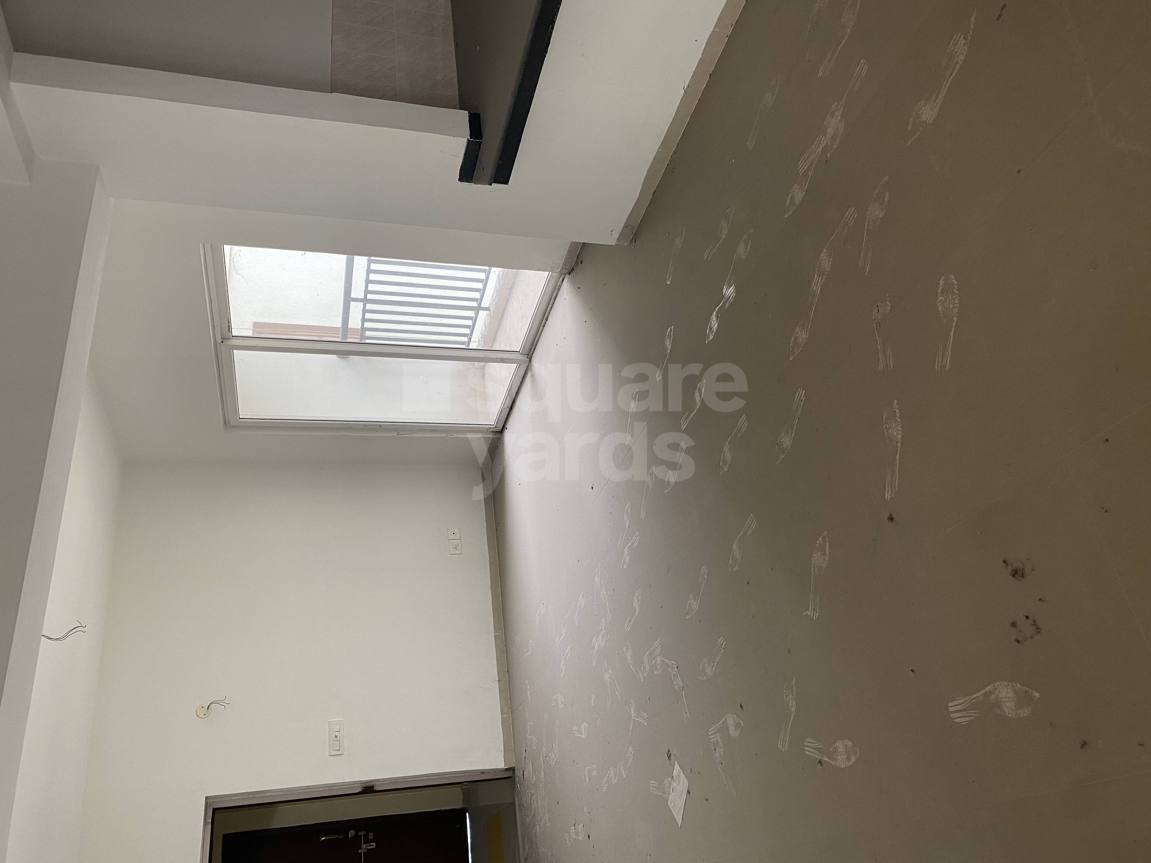 Resale 3 Bedroom 1377 Sq.Ft. Apartment in Eden City Maheshtala