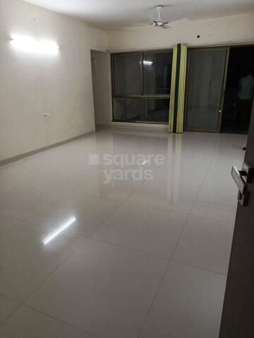 Room in 3 BHK Apartment at Nibm Annexe – for Rent