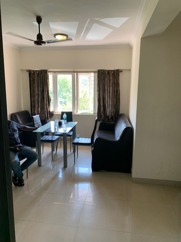 Rental 2 Bedroom 974 Sq.Ft. Apartment in Royal Palms Garden View, Goregaon East Mumbai 5032692