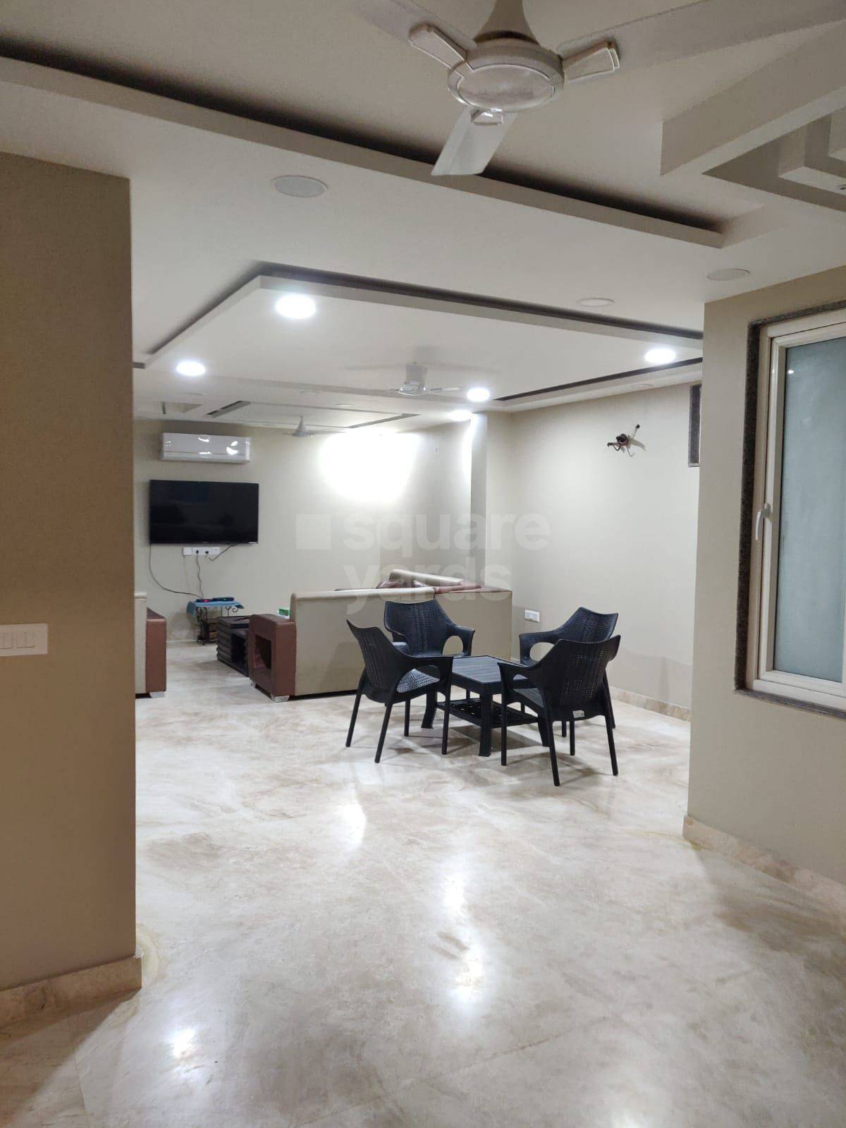 Rental 2 Bedroom 980 Sq.Ft. Apartment in Ansal Sushant Estate, Sector