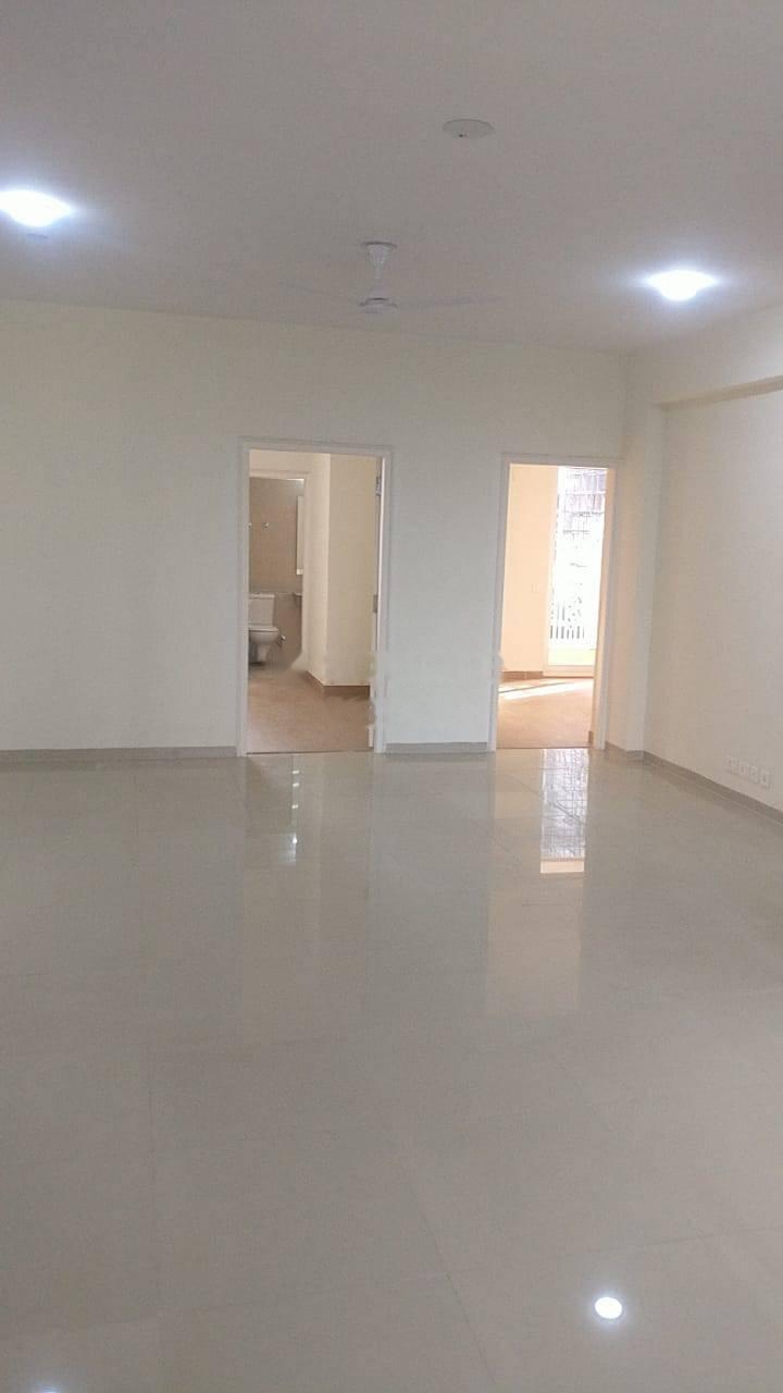 Rental 3 Bedroom 1450 Sq.Ft. Apartment in Emaar Palm Hills, Sector 77