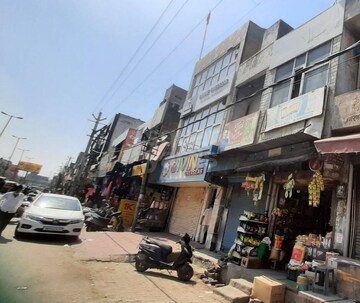  Office Space – Exterior View View at Amar Bhawan Chowk Area - for Rent