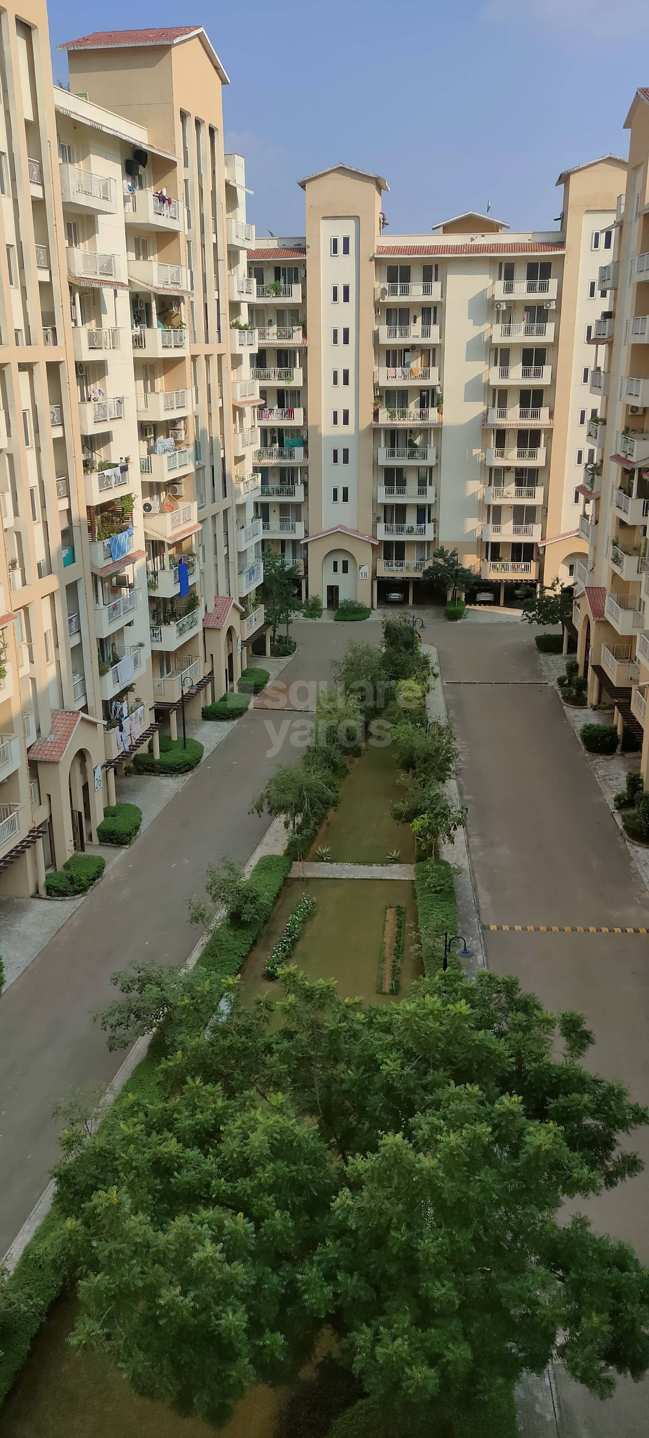 Resale 4 Bedroom 1950 Sq.Ft. Apartment in Emaar Palm Hills, Sector 77 Gurgaon 4660389