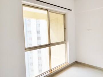 Room in 1 BHK Apartment at Krish The Pavillion, Kharadi – for Rent