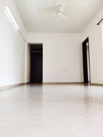 Room in 1 BHK Apartment at Krish The Pavillion, Kharadi – for Rent