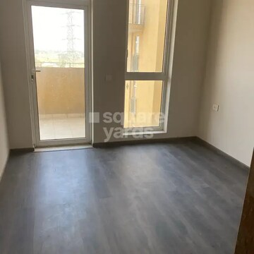 Room in 2 BHK Apartment at Ireo The Corridors, Sector 67a – for Rent