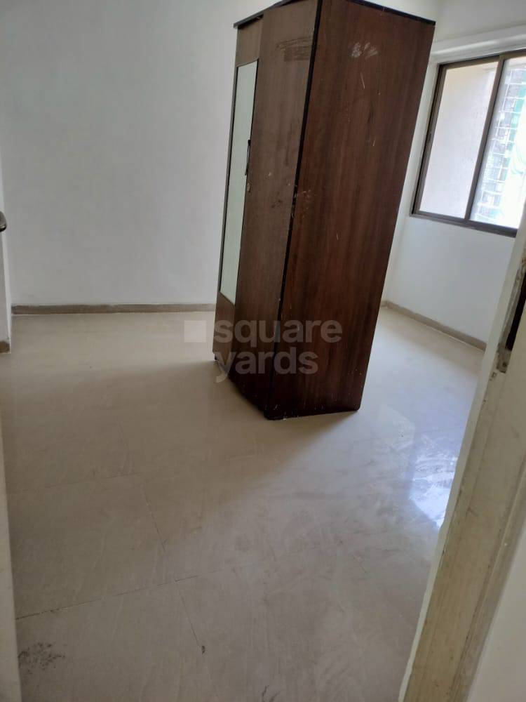 Resale 3 Bedroom 1880 Sq.Ft. Apartment in Applewood Sorrel, Shela