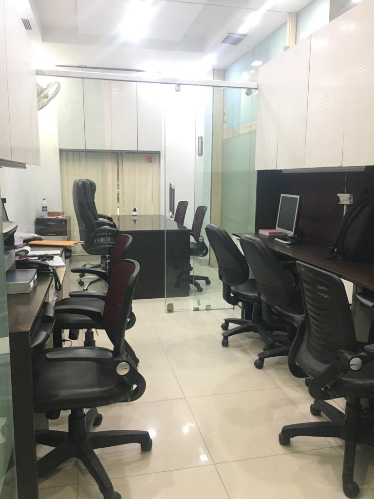 Rental Commercial Office Space 1800 Sq.Ft. in Pearls Omaxe Tower, Netaji Subhash Place Delhi