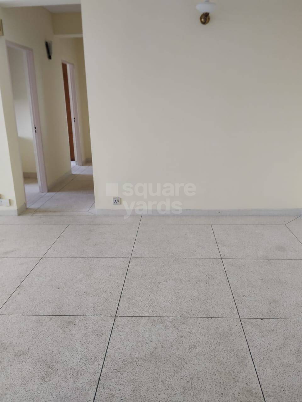 Rental 3 Bedroom 1371 Sq.Ft. Apartment in DLF Ridgewood Estate, Sector