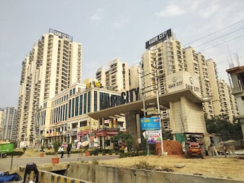 3 BHK Apartment For Resale in Gaur City 1st Avenue Noida Ext Sector 4 Greater Noida  4676199