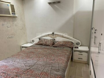 Master Bedroom in 2 BHK Apartment at Sangam Apartments, Andheri West – for Rent