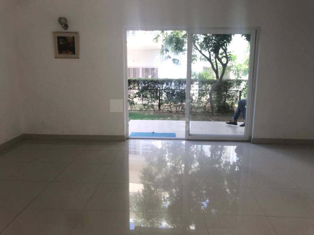 Rental 3 Bedroom 1742 Sq.Ft. Villa in Paramount Golfforeste Villas, Gn