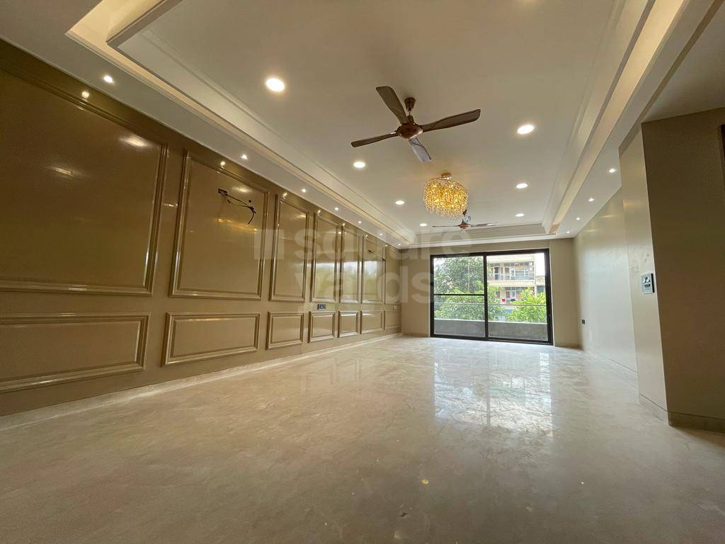 Resale 6+ Bedroom 2160 Sq.Ft. Villa in Kohli One Malibu Town, Sector 47