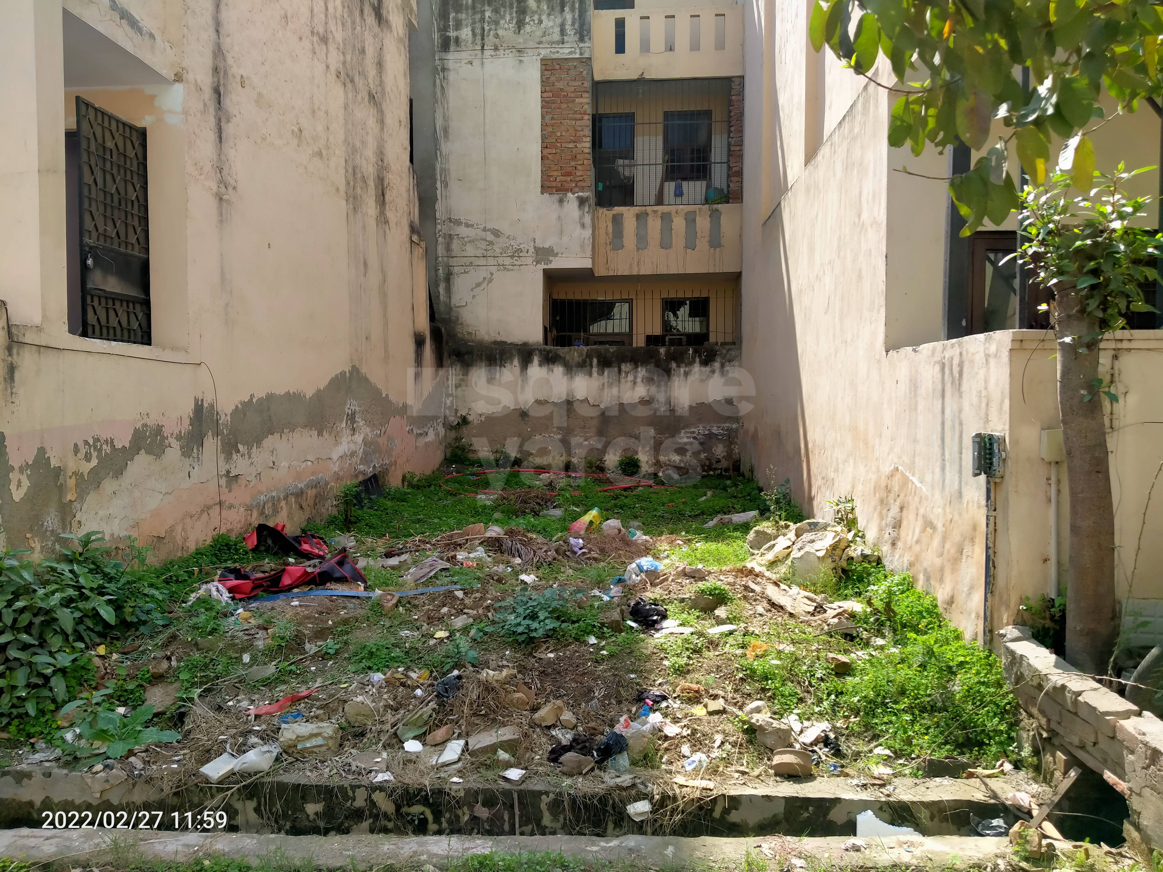 Resale 1000 Sq.Ft. Plot in Palam Vihar Gurgaon 4680086