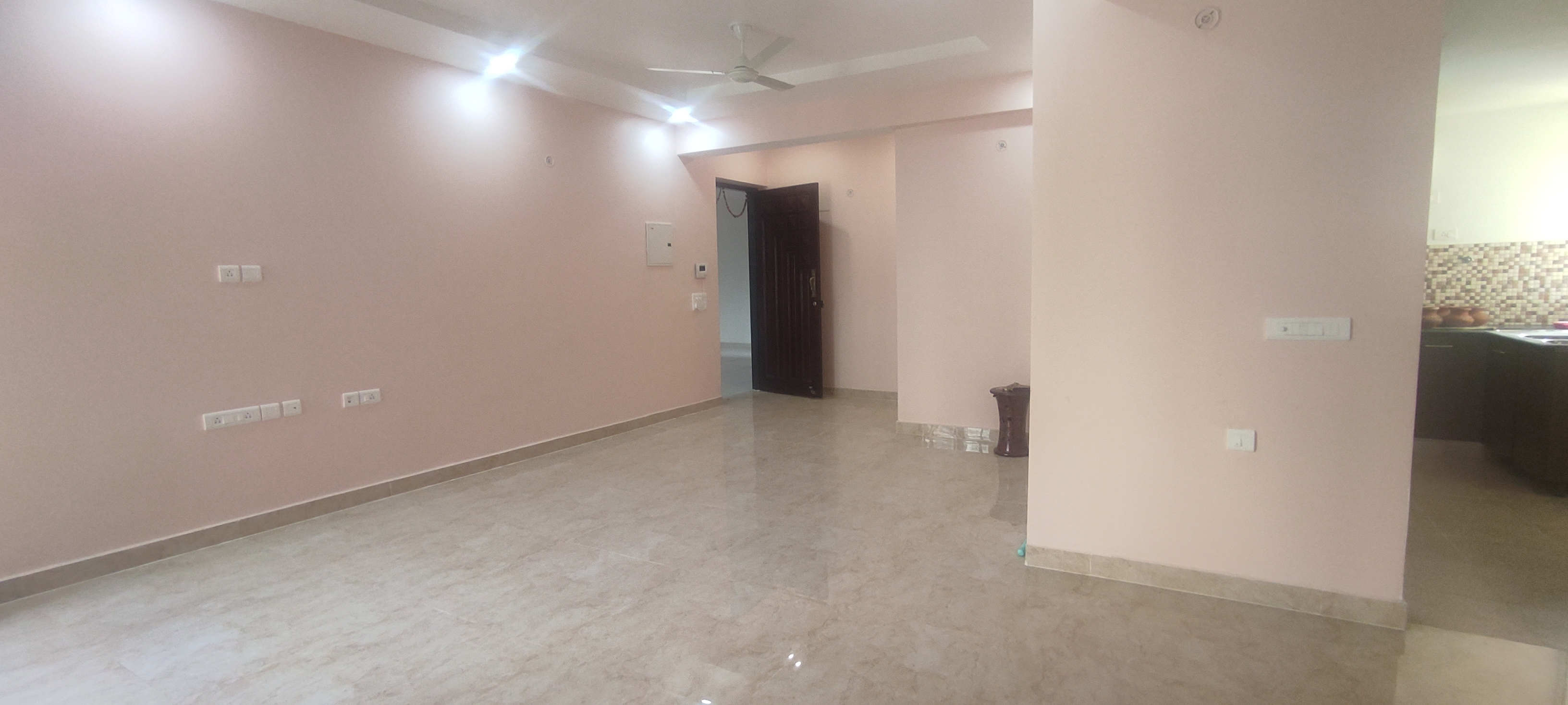 Rental 3.5 Bedroom 2300 Sq.Ft. Apartment in MI Rustle Court, Malesemau