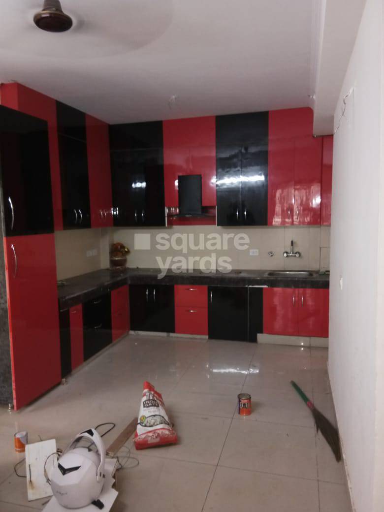 Rental 3 Bedroom 1340 Sq.Ft. Apartment in Aditya World City, Bamheta