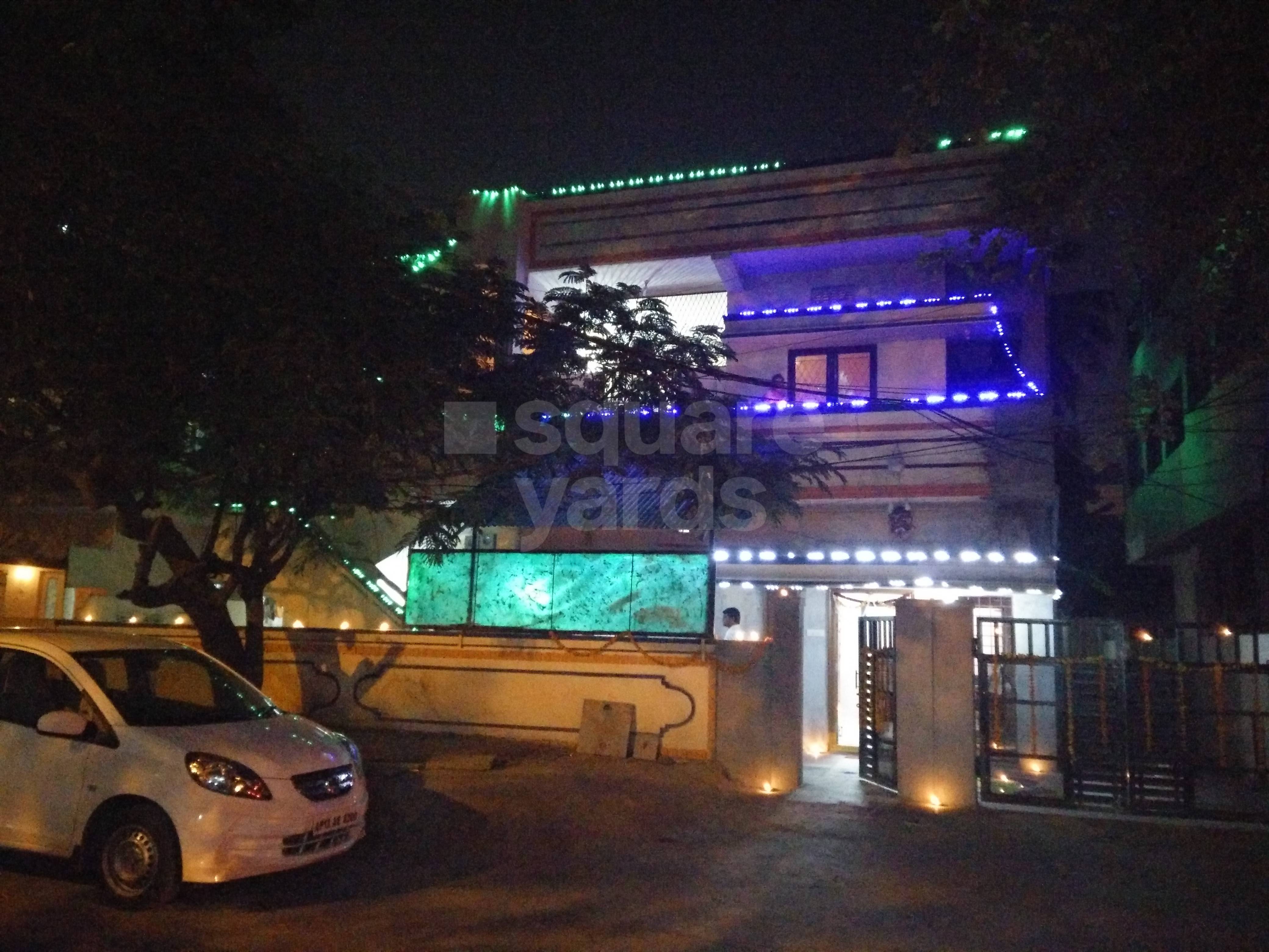 Resale 6+ Bedroom 332 Sq.Yd. Independent House in Gudimalkapur