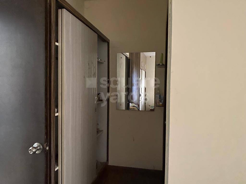 Rental 3 Bedroom 855 Sq.Ft. Apartment in Lodha Meridian, Kukatpally