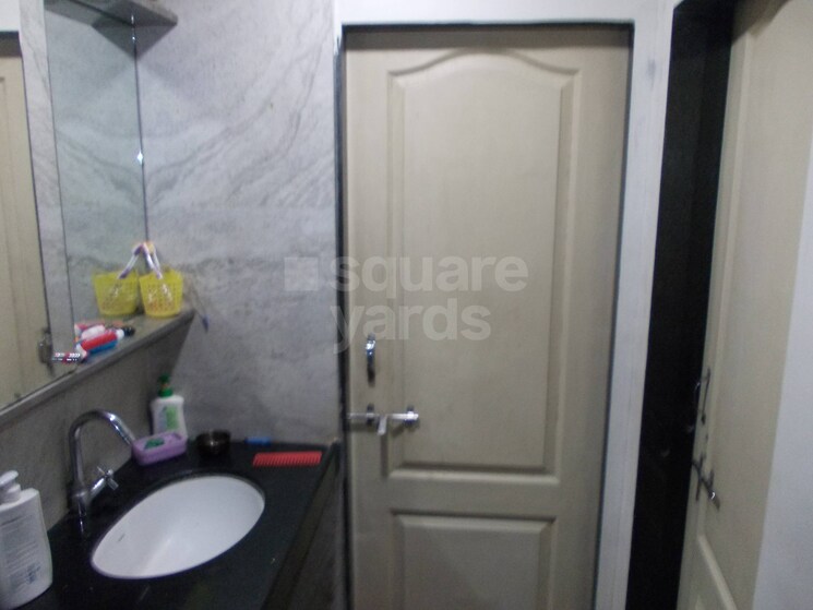 Bathroom, dhone-nahar-residency 2 Bedroom 2000 Sq.Ft. Apartment In Vadgaon Budruk Pune 4688412