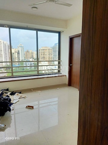 Bedroom in 2.5 BHK Apartment at Oberoi Springs, Andheri West – for Rent