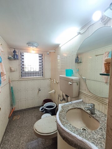 Bathroom in 3 BHK Apartment at Vithal Kunj Apartment, Andheri West – for Sale