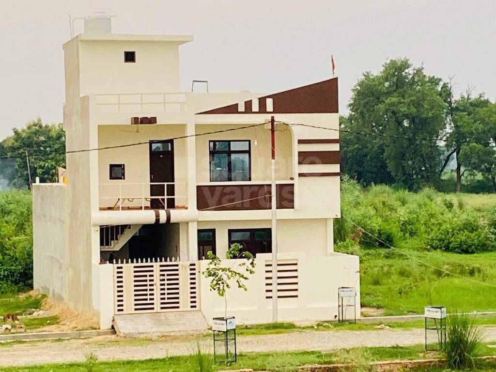 Resale 3 Bedroom 1000 Sq.Ft. Independent House in Wing Lucknow Greens