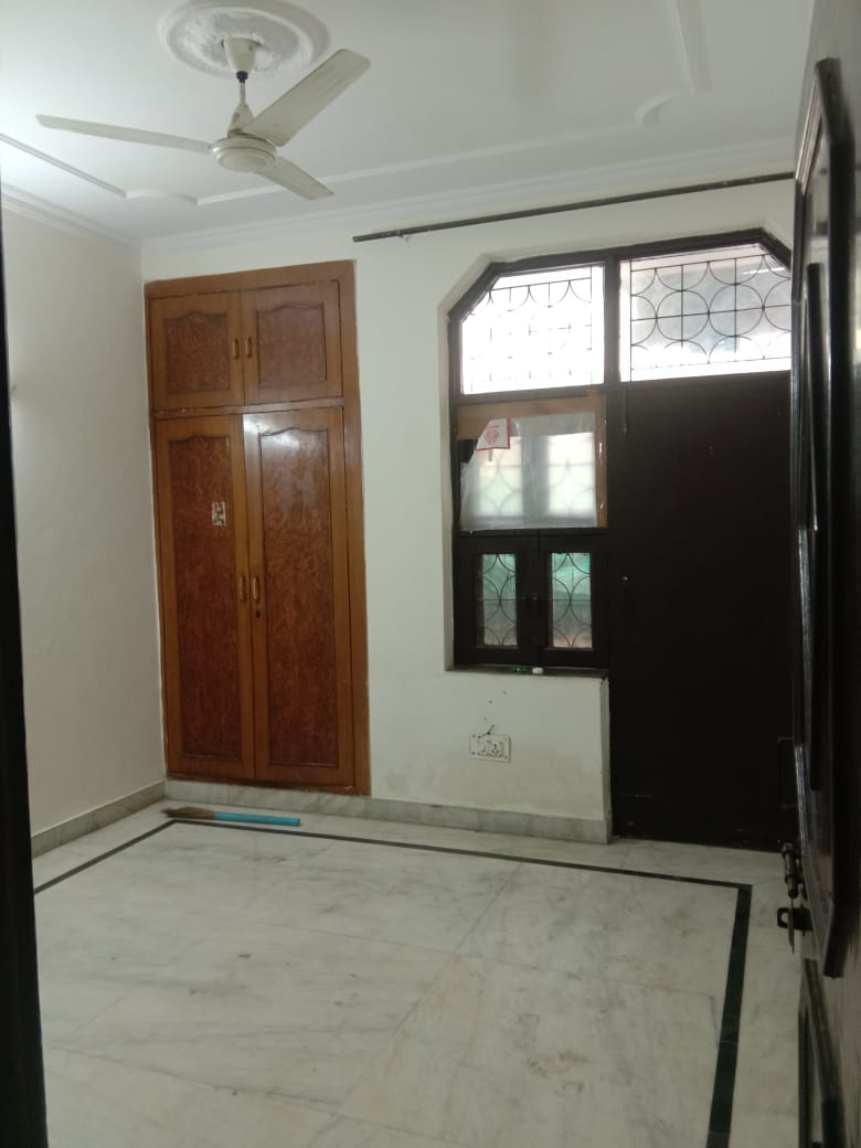 2 BHK Builder Floor For Rent in Sector 30 Faridabad  4697009