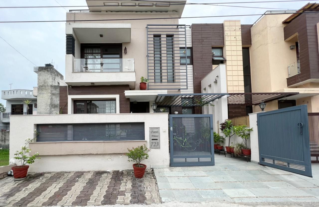 Resale 3 Bedroom 900 Sq.Ft. Independent House in Kharar Landran Road