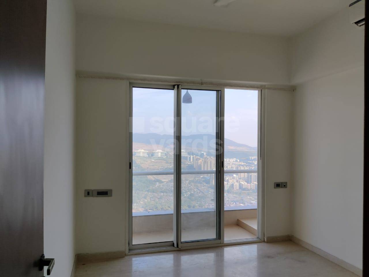 Rental 3 Bedroom 1240 Sq.Ft. Apartment in Omkar Alta Monte, Malad East Mumbai 4699914
