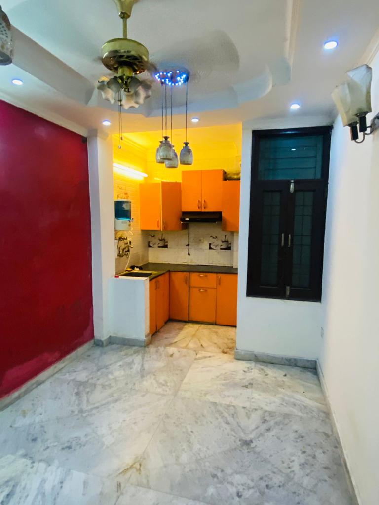 Rental 2 Bedroom 850 Sq.Ft. Builder Floor in Indira Enclave Neb Sarai