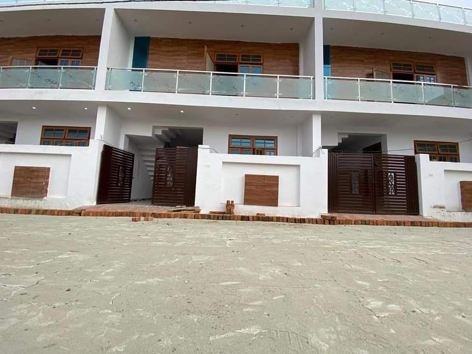 Resale 3 Bedroom 1550 Sq.Ft. Independent House in Nilmatha Lucknow