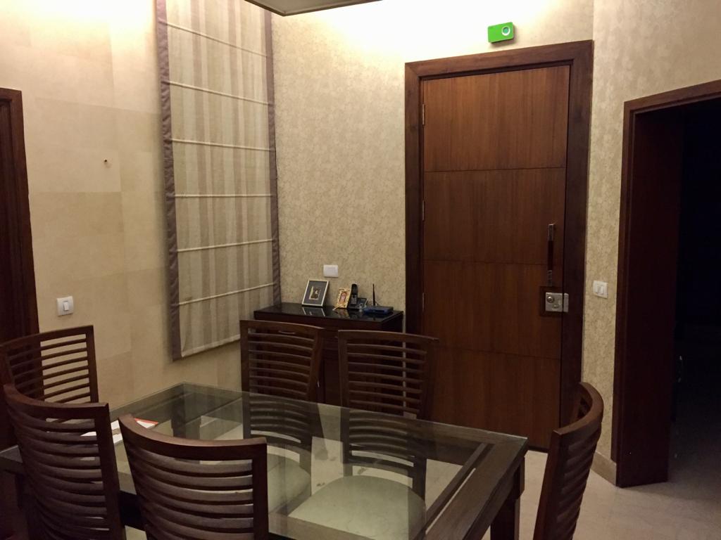 Resale 3 Bedroom 1800 Sq.Ft. Builder Floor in RWA Hauz Khas, Hauz Khas