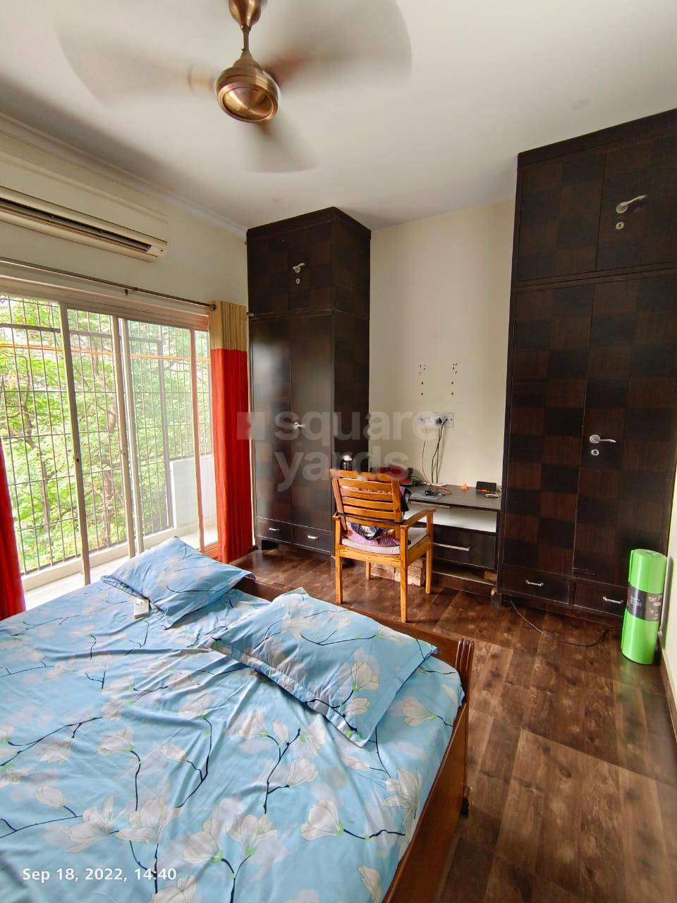 Rental 2 Bedroom 850 Sq.Ft. Apartment in Ansal Plaza Sector23, Sector