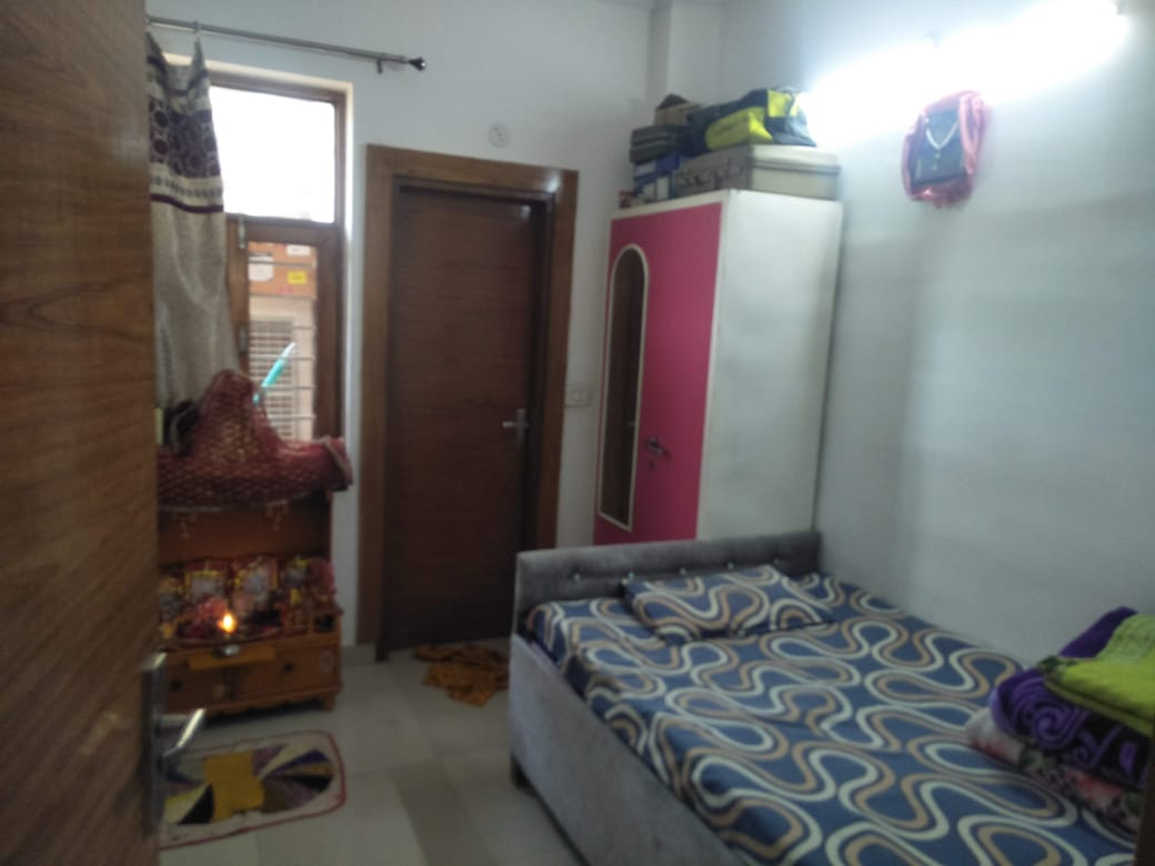 Rental 3 Bedroom 1652 Sq.Ft. Builder Floor in Sainik Colony Faridabad