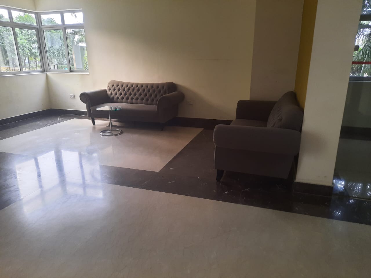 Rental 3 Bedroom 2100 Sq.Ft. Apartment in Lanco Hills Apartments