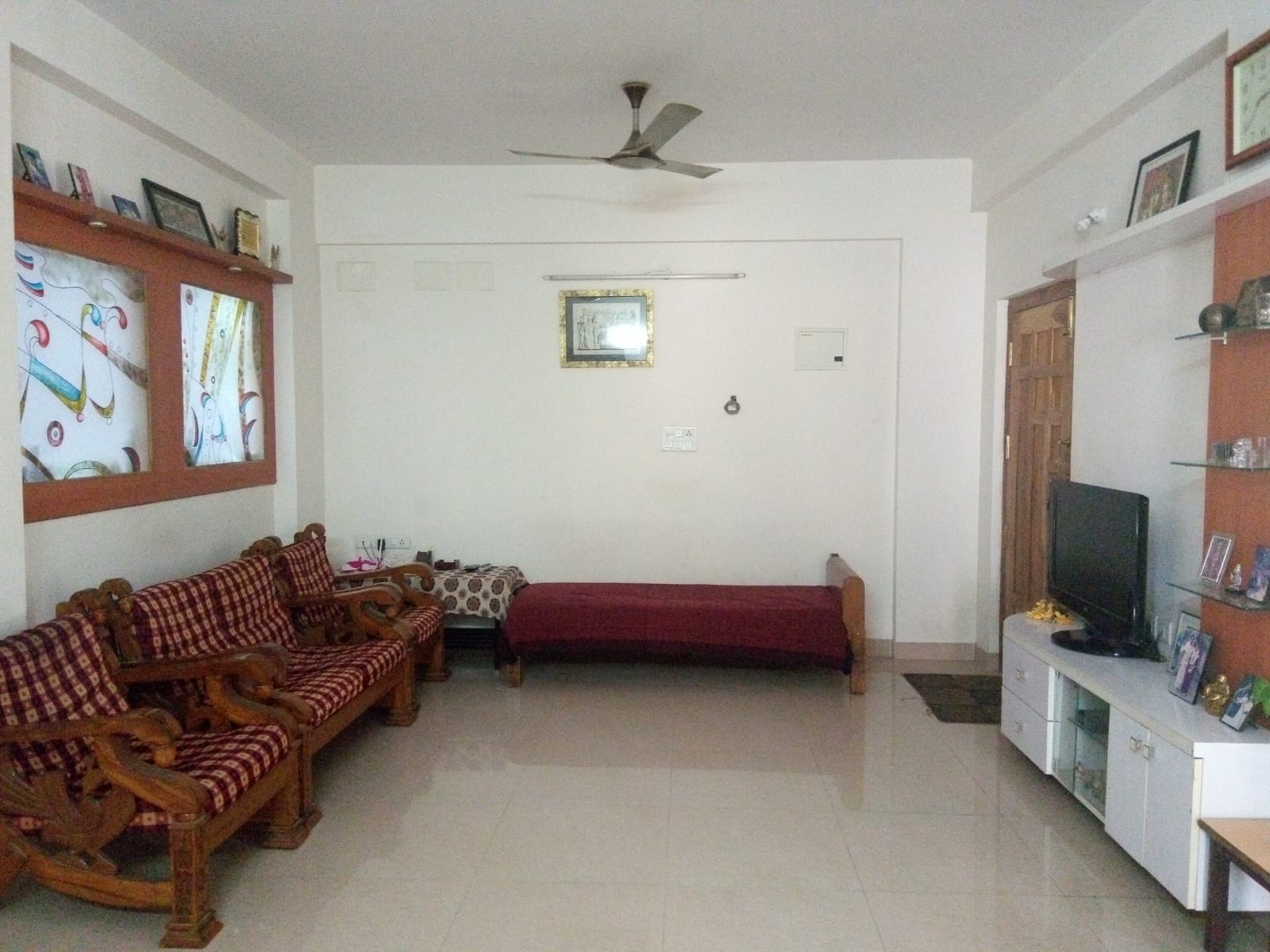Rental 3 Bedroom 1720 Sq.Ft. Apartment in Hrbr Layout Bangalore 4720672
