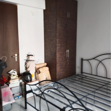 Bedroom in 3 BHK Apartment at Tulip Violet, Sector 69 – for Rent
