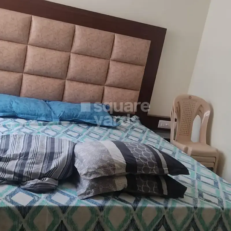 2 BHK Apartment For Rent in Emaar The Palm Drive-Palm Studios