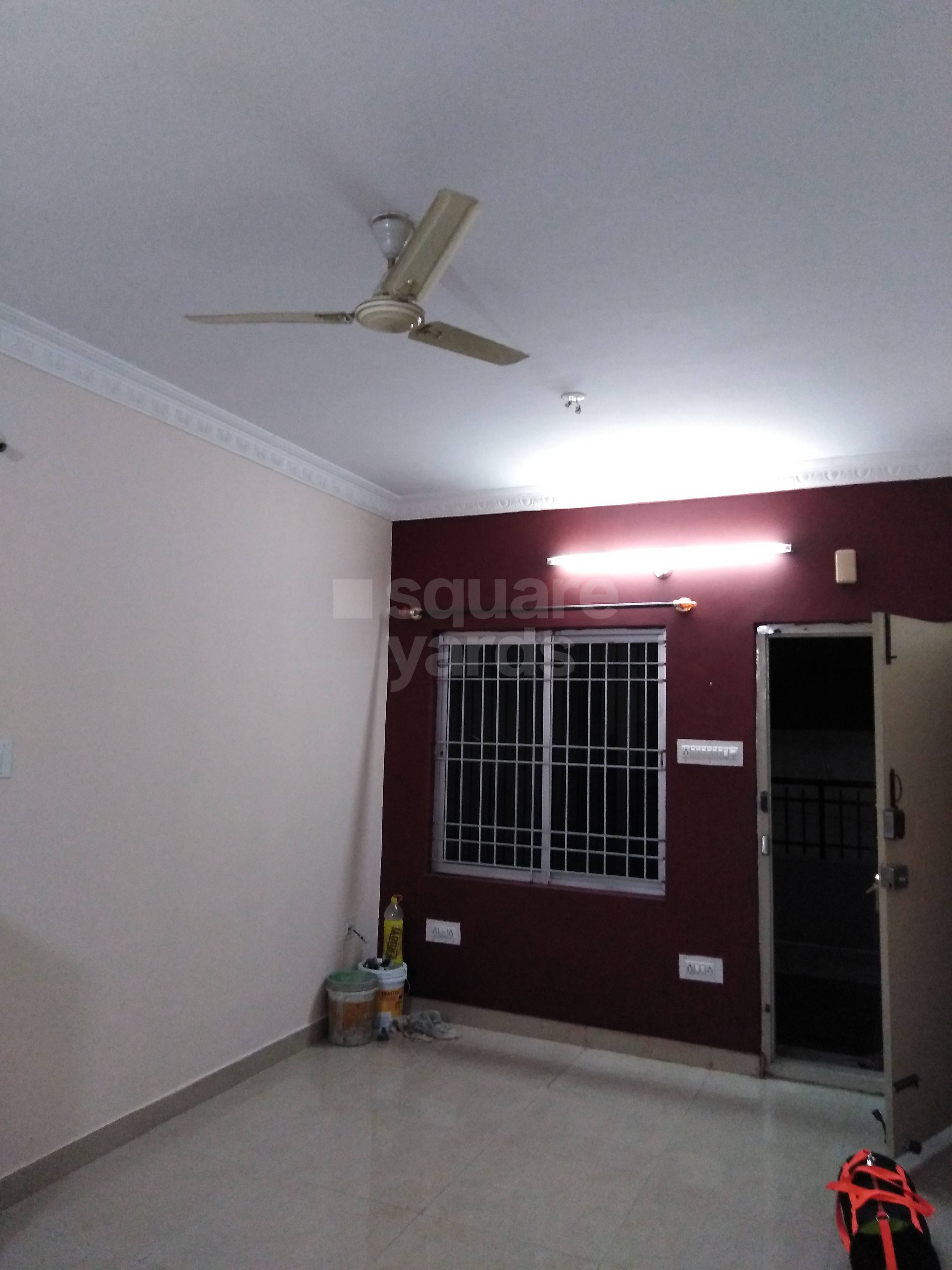 Rental 2 Bedroom 1200 Sq.Ft. Apartment in Shriram White House 1, Rt